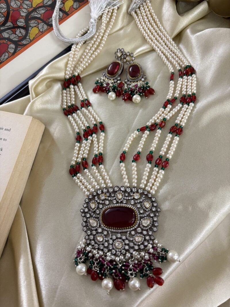 Eliana Polki Necklace set