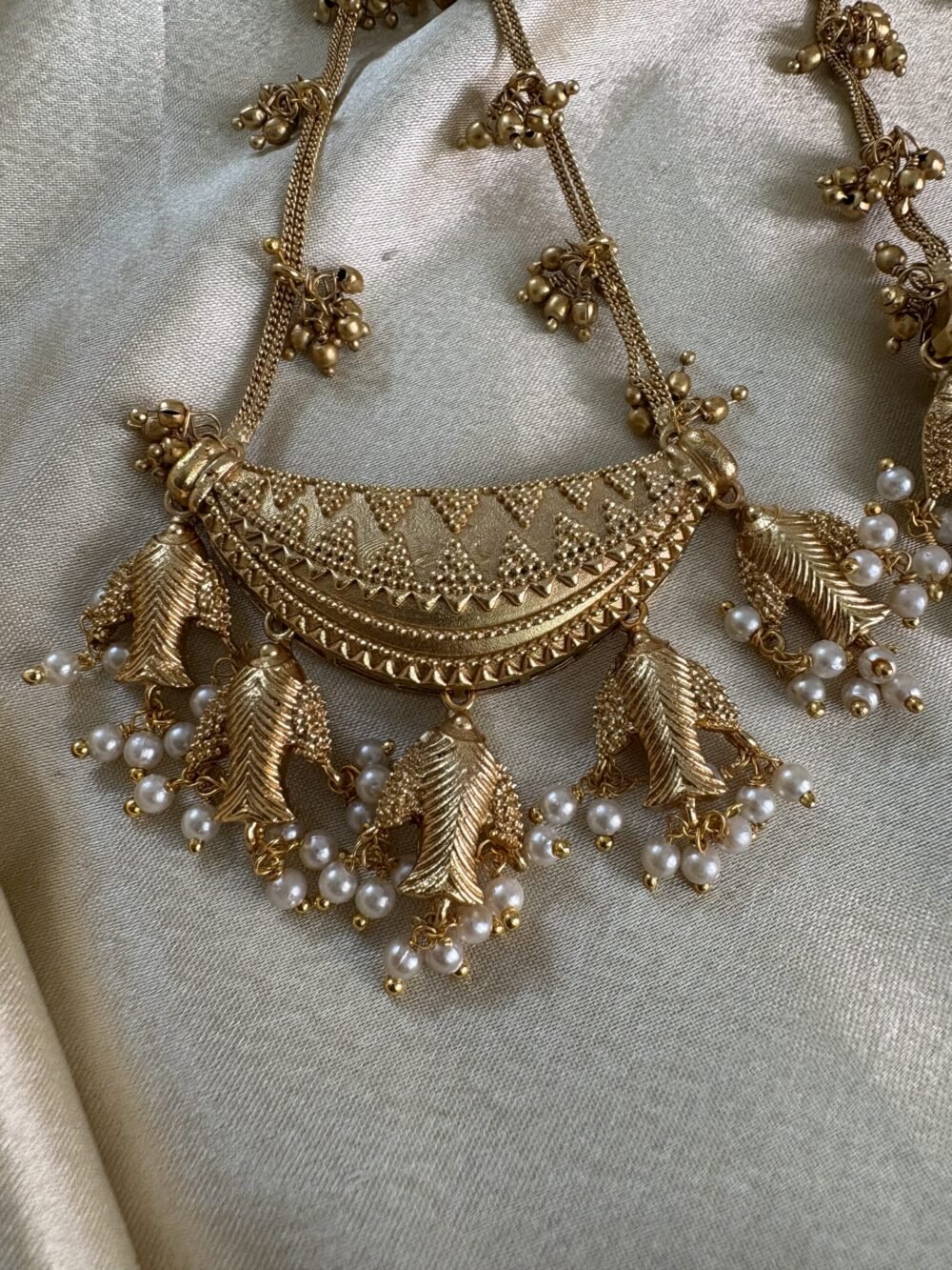 Dori Chandbali Earrings - Image 5