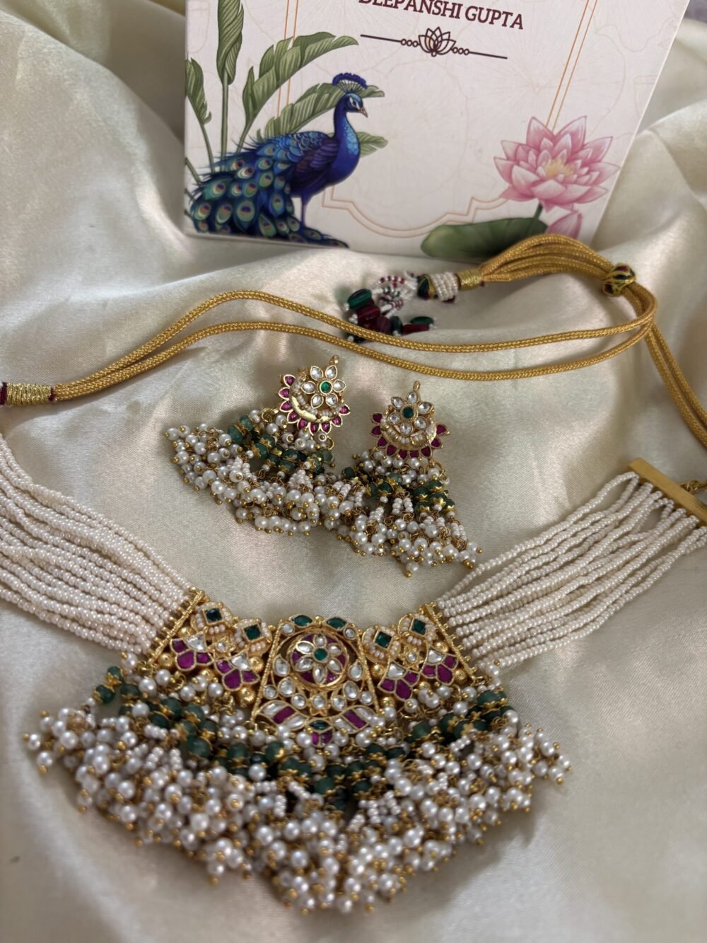 Karishma Kundan Choker Set - Image 10