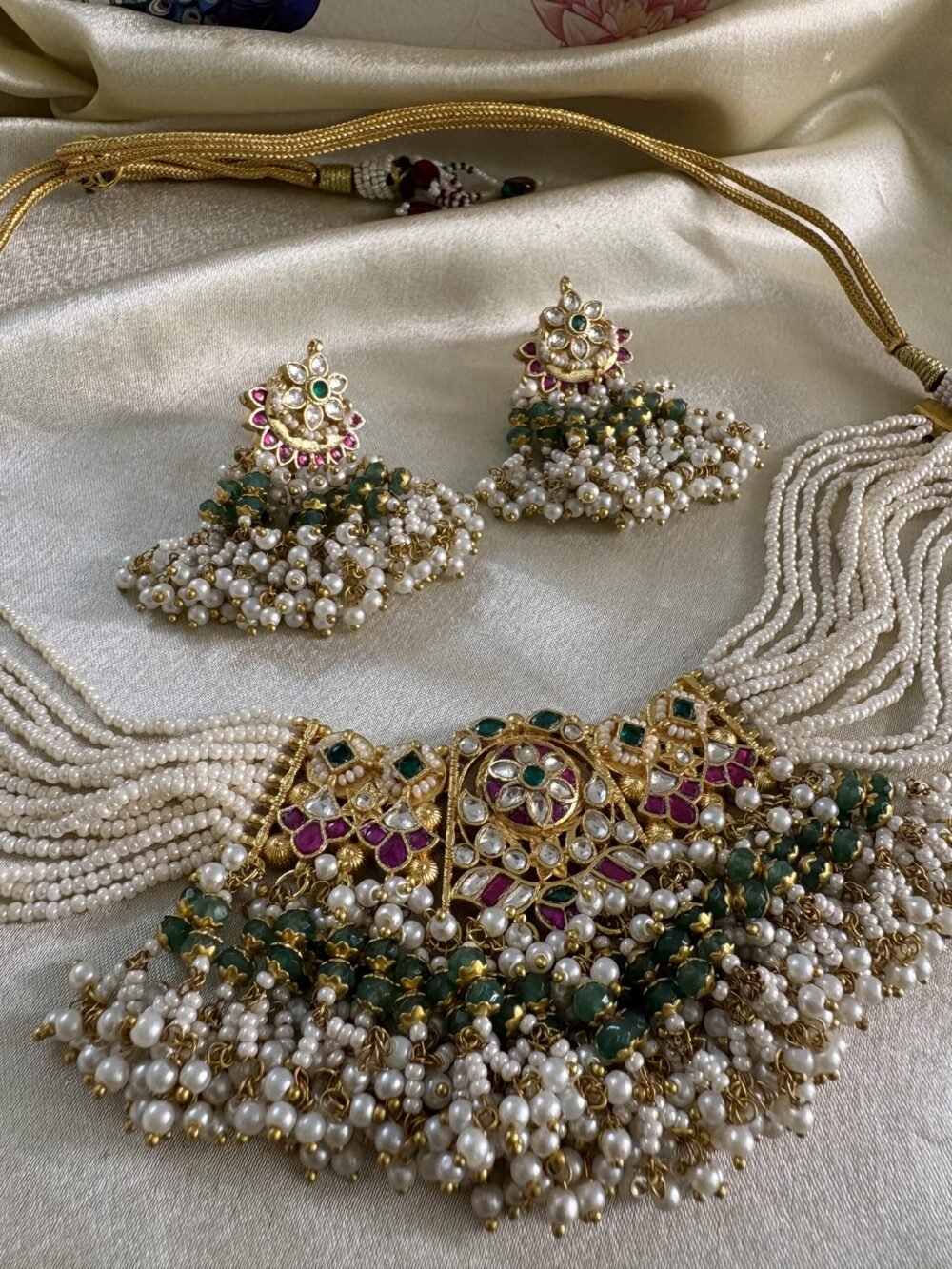 Karishma Kundan Choker Set - Image 3