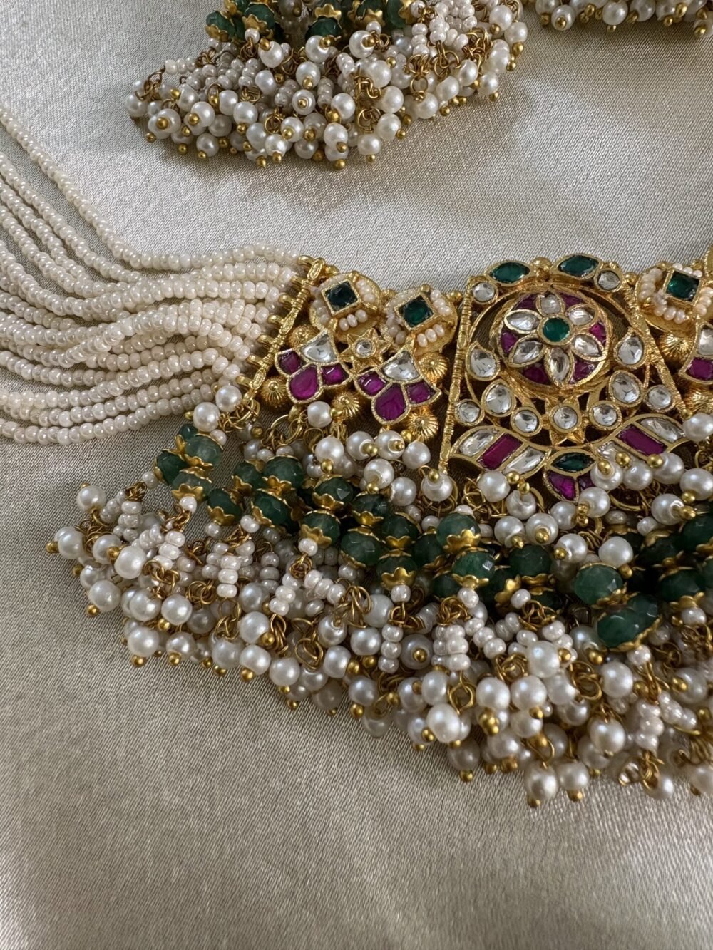 Karishma Kundan Choker Set - Image 5