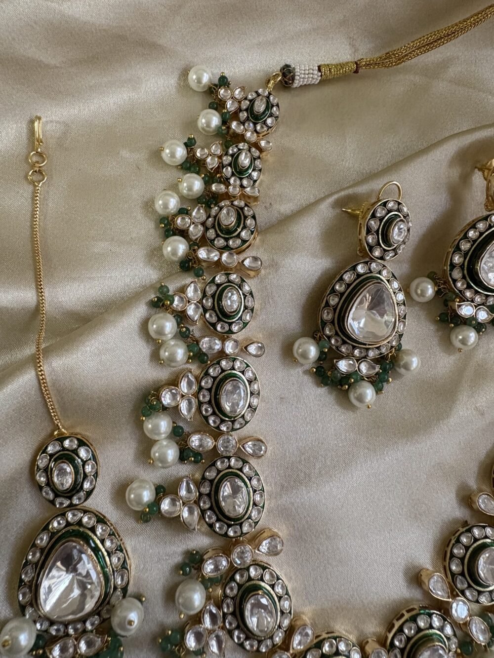Vanísia Polki Bridal Necklace Set - Image 6