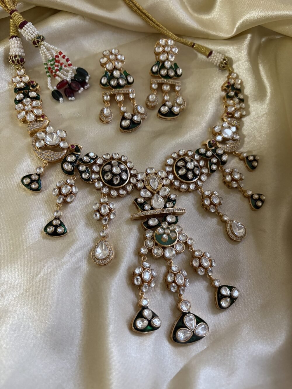 Ojal Polki Minimal Bridal Combo Necklace Set - Image 3