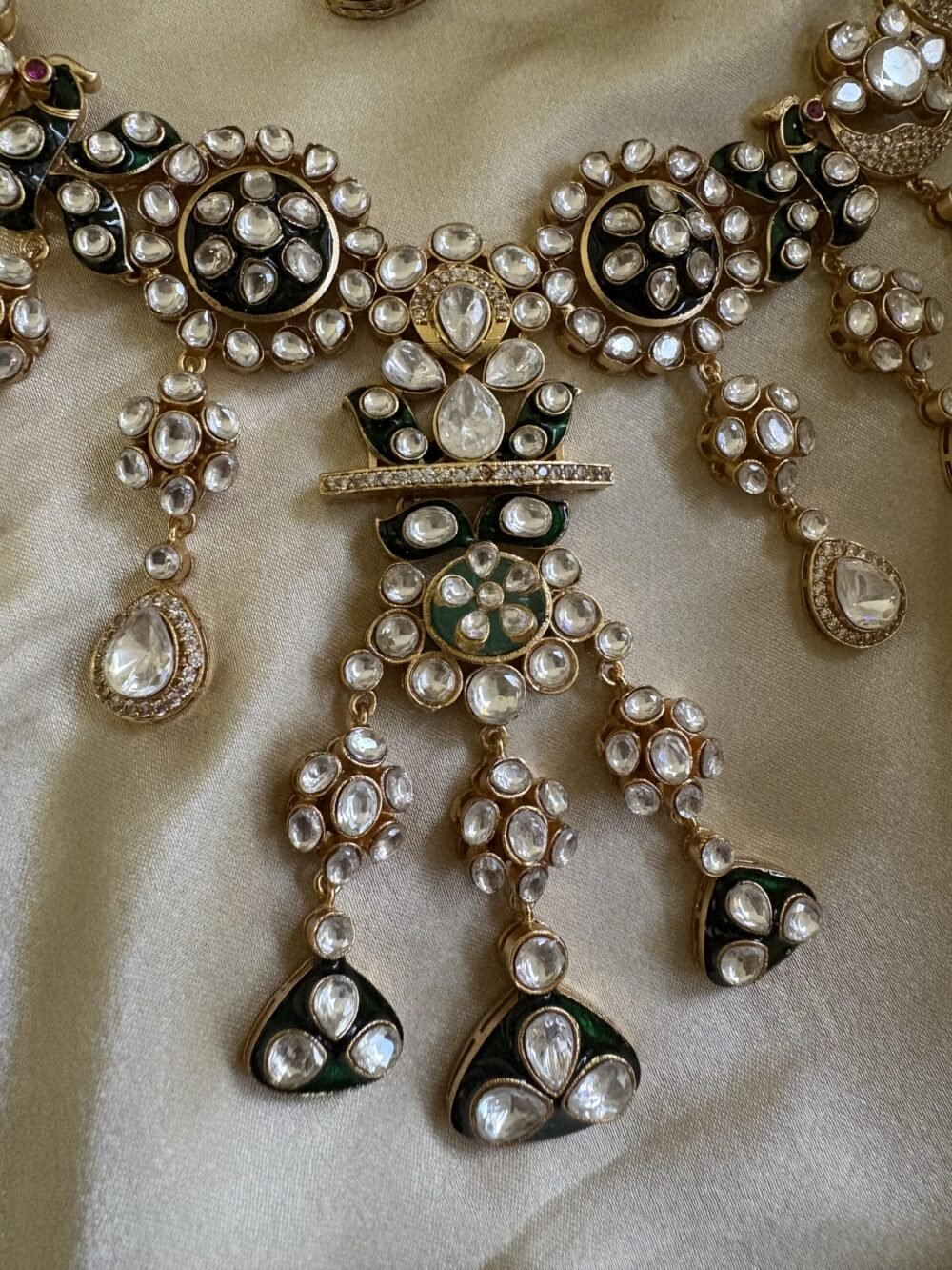 Divisha Polki Bridal Necklace Set - Image 3