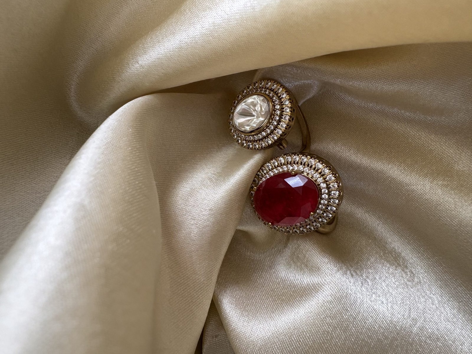 Romila Polki Double Finger Ring