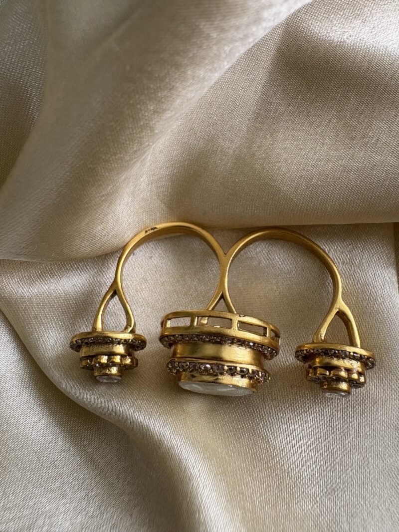 Jaseena Polki Double Finger Ring - Image 3