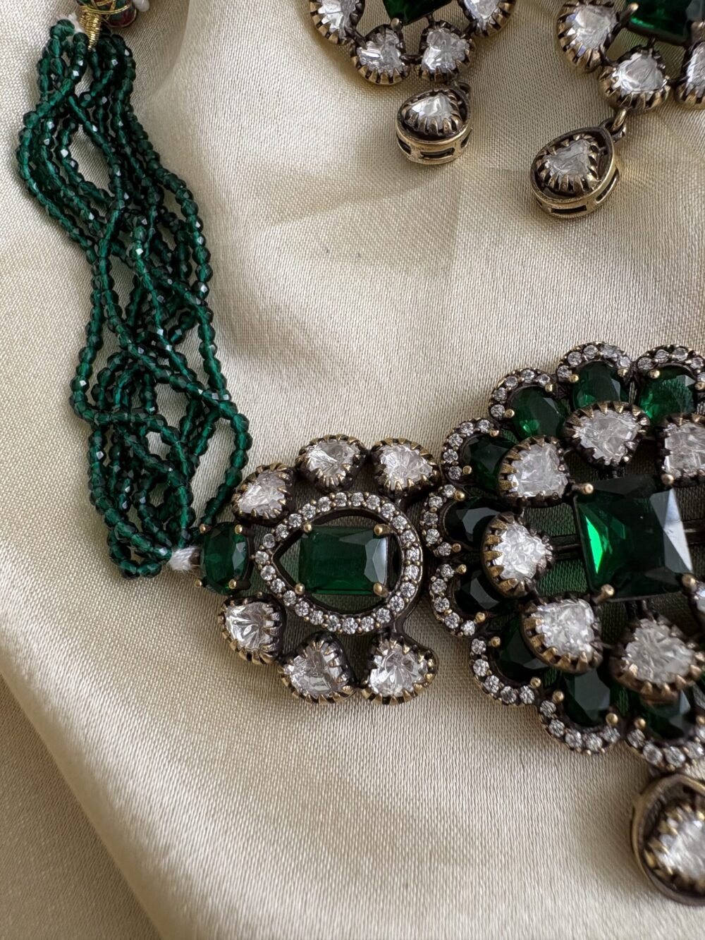Ishani Polki Choker Set - Image 3