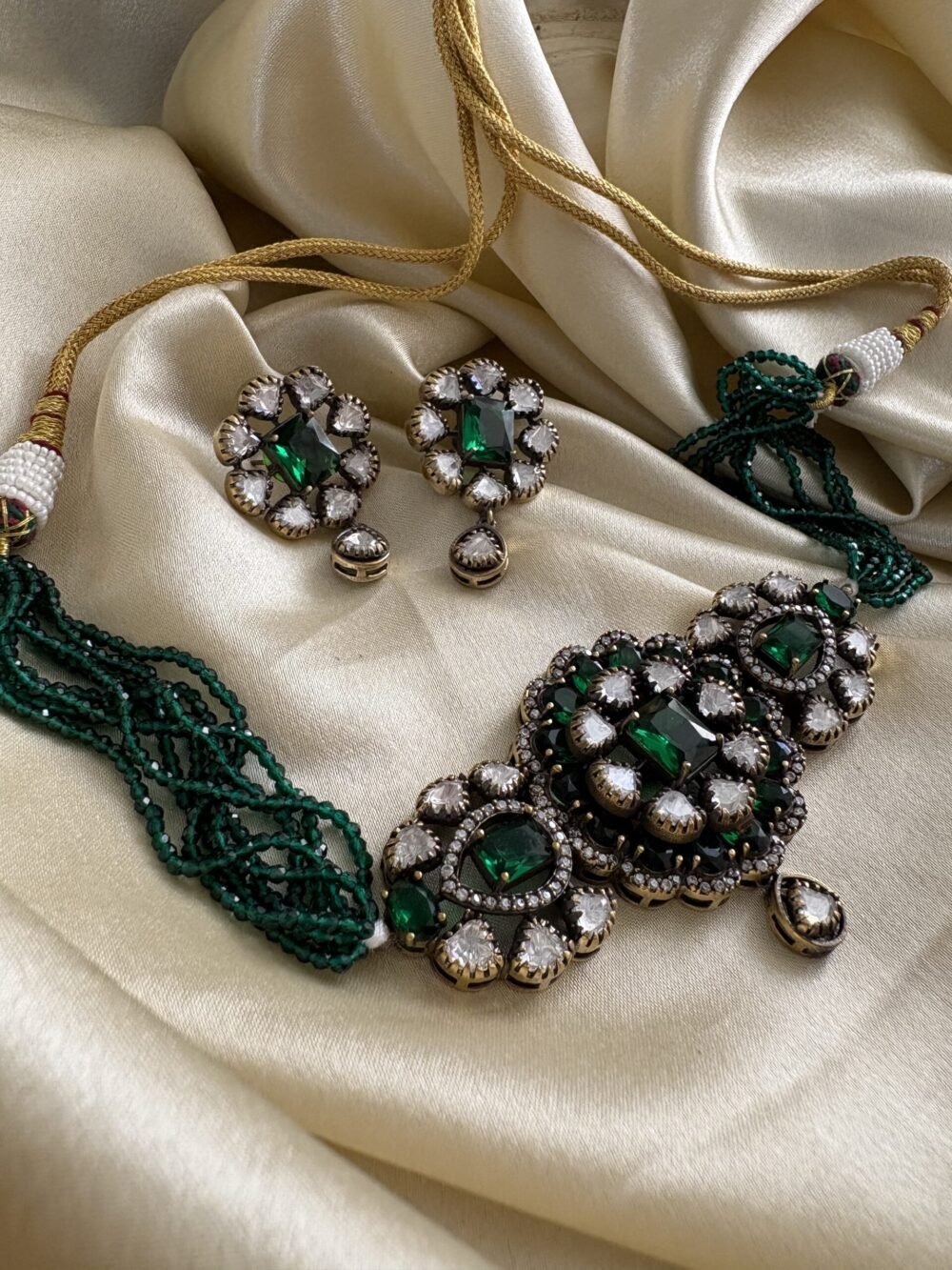 Ishani Polki Choker Set - Image 4