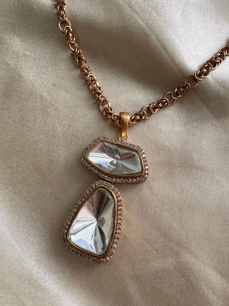 Shyla Pendant Necklace Set - Image 2