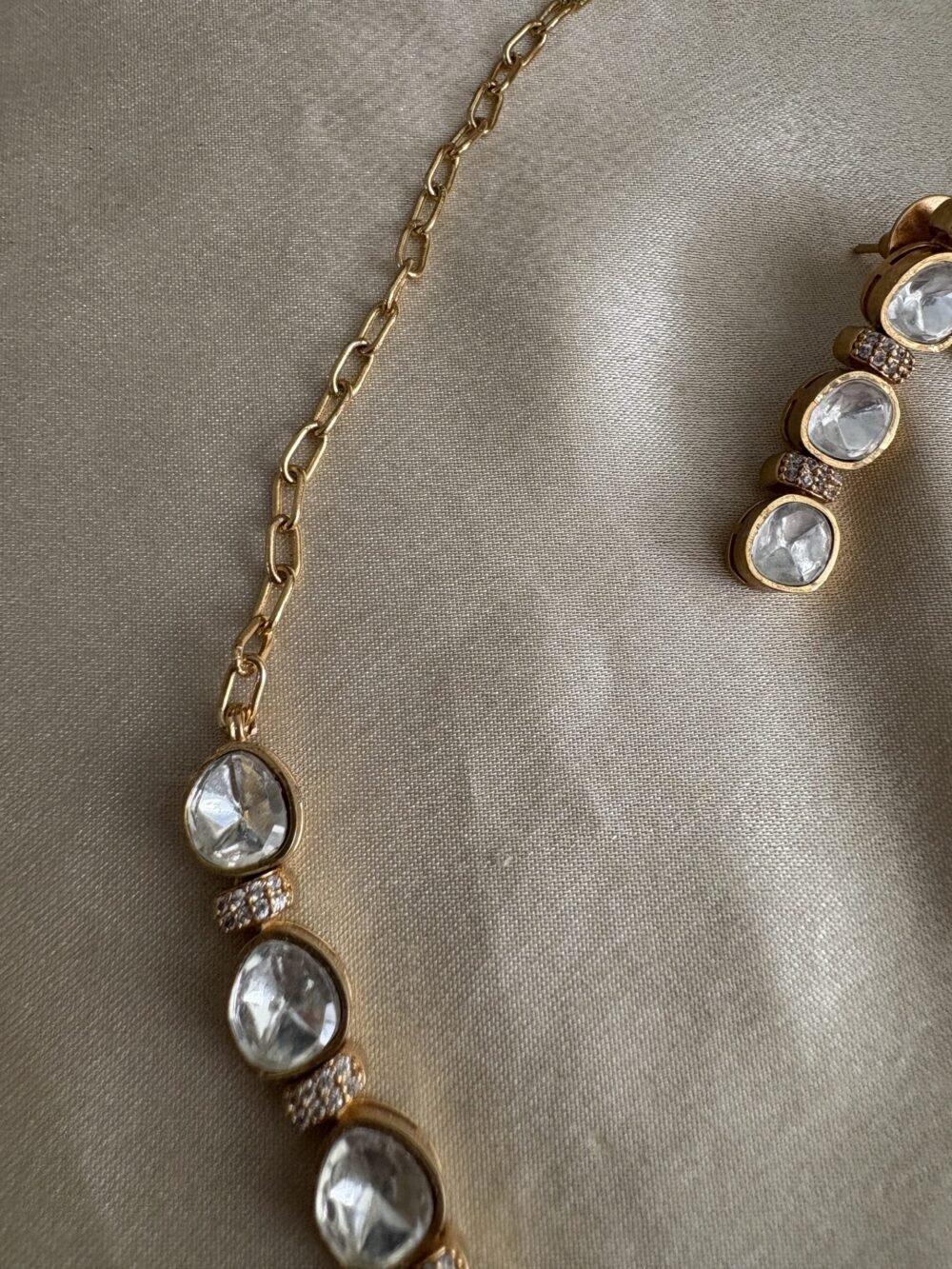 Zoya Necklace Set - Image 3