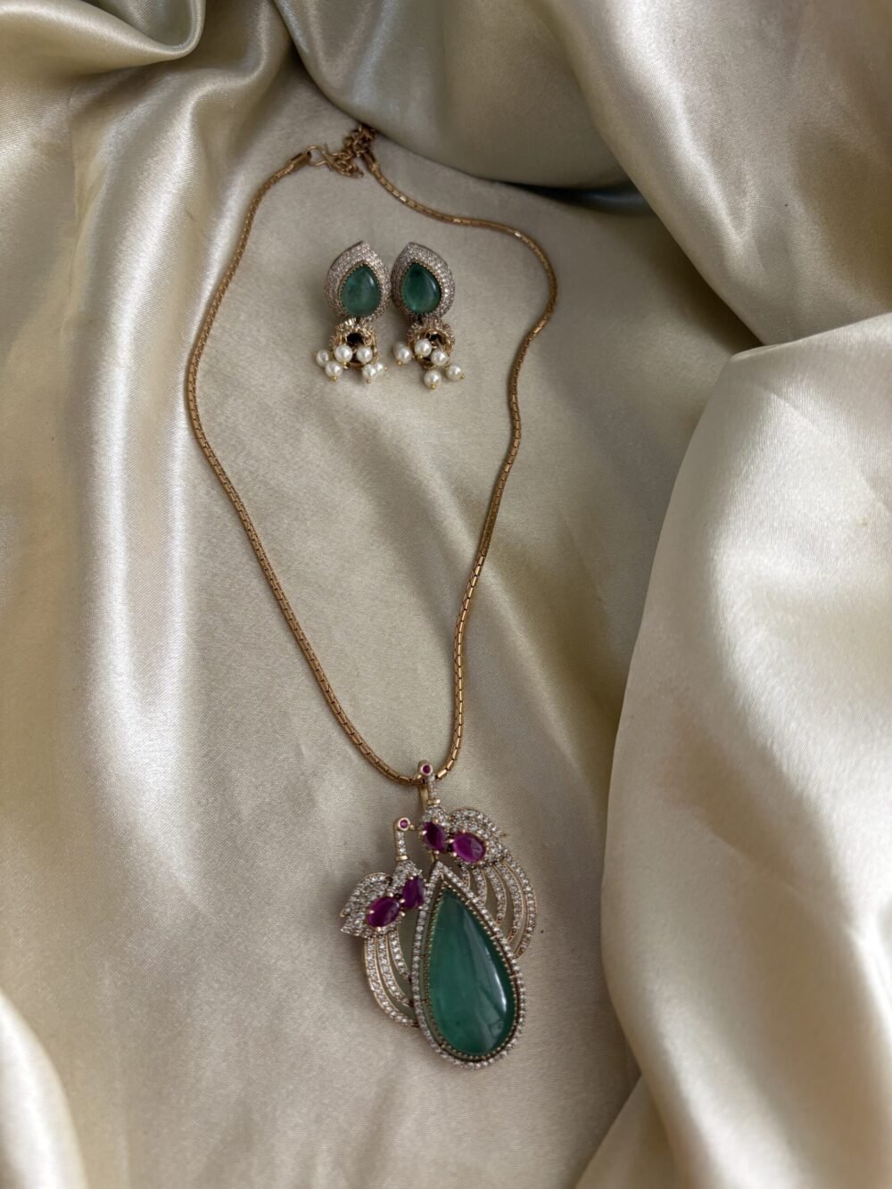 Mirza Pendant Necklace Set - Image 8