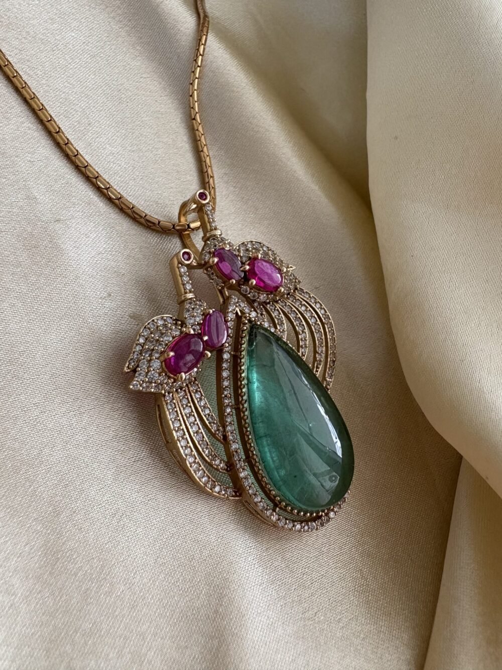 Mirza Pendant Necklace Set - Image 3