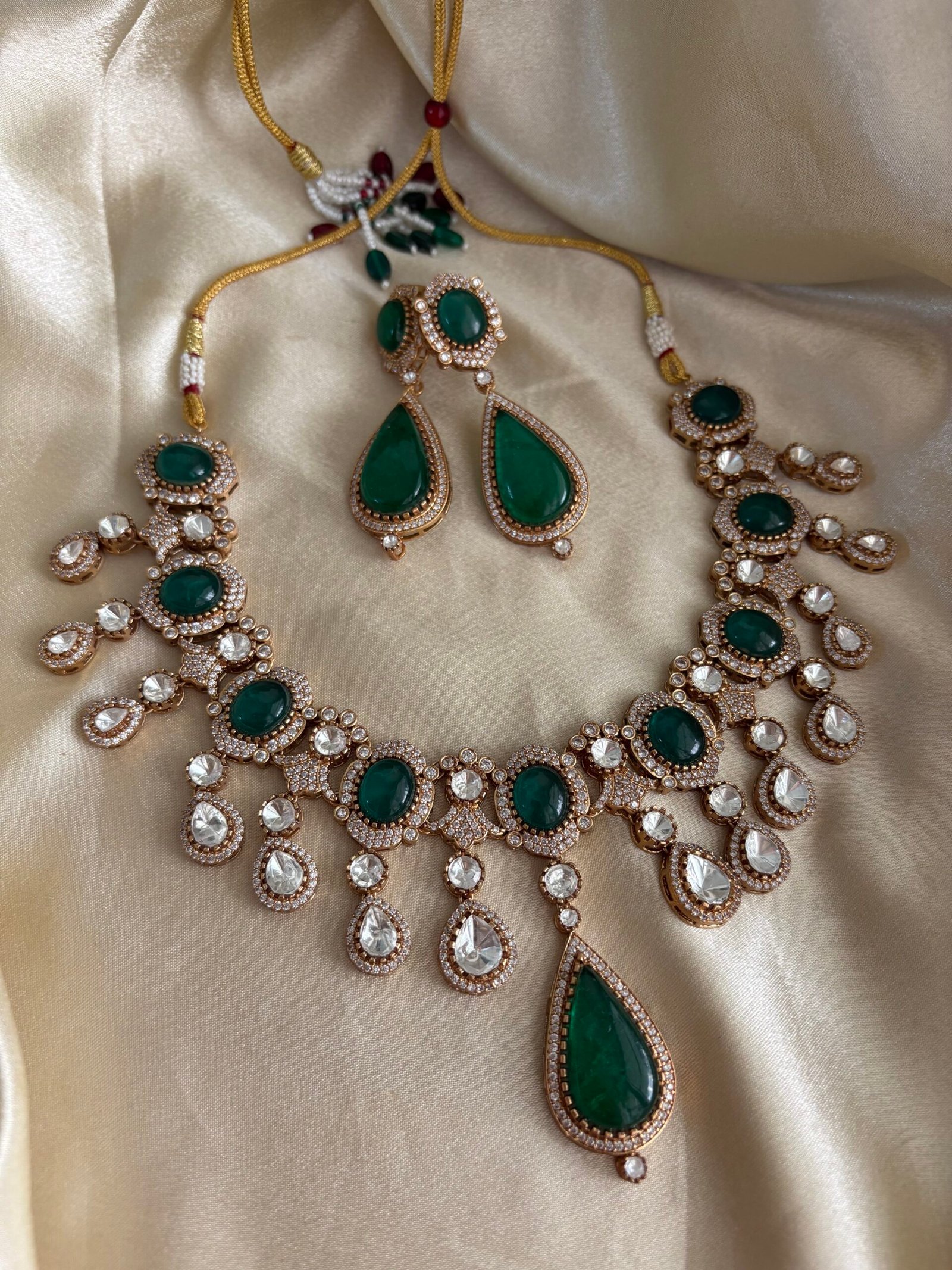 Purna Polki Necklace Set