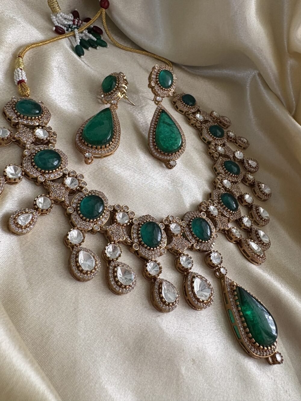 Purna Polki Necklace Set - Image 2