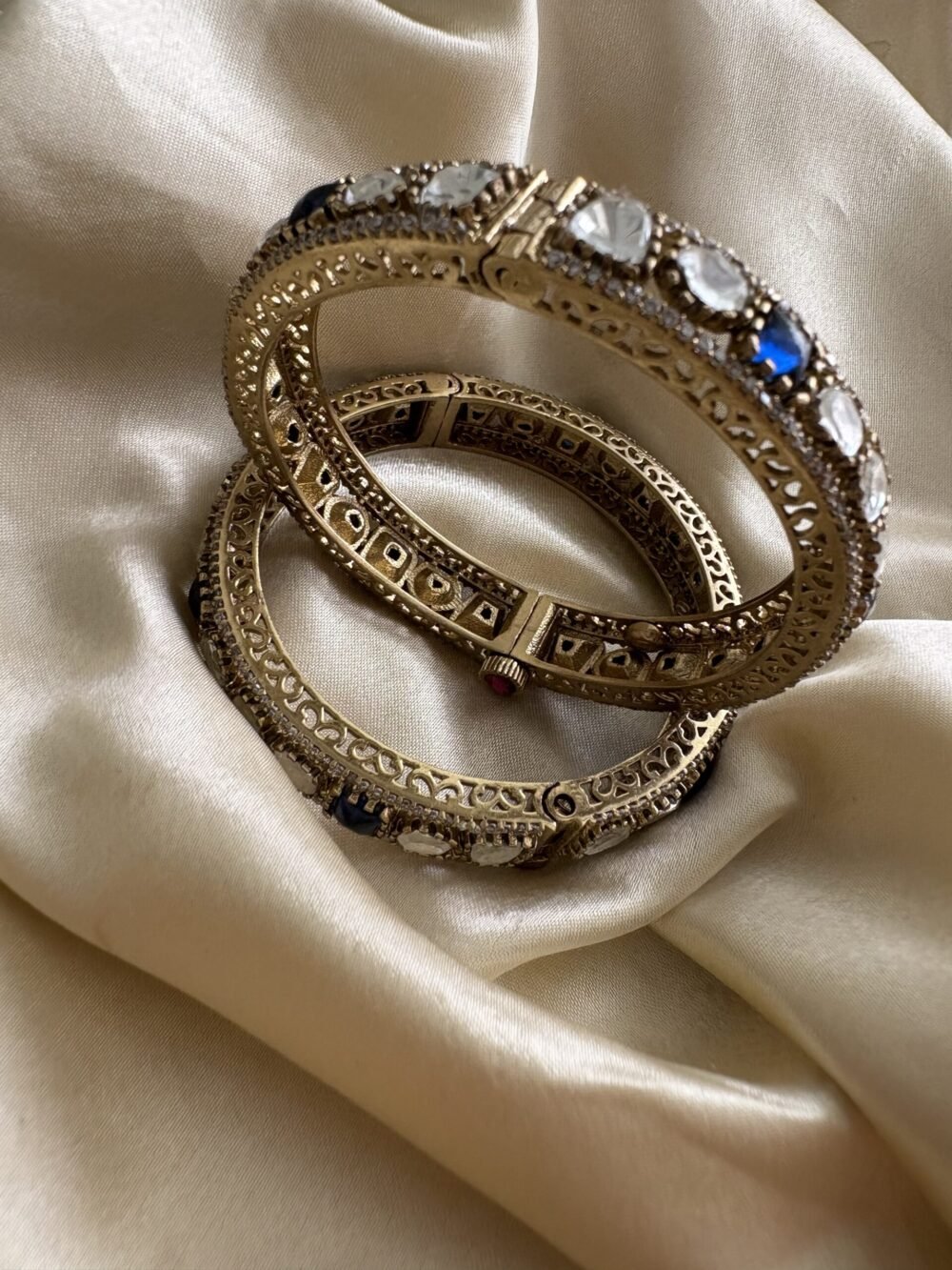 Safira Polki Bangles - Image 5
