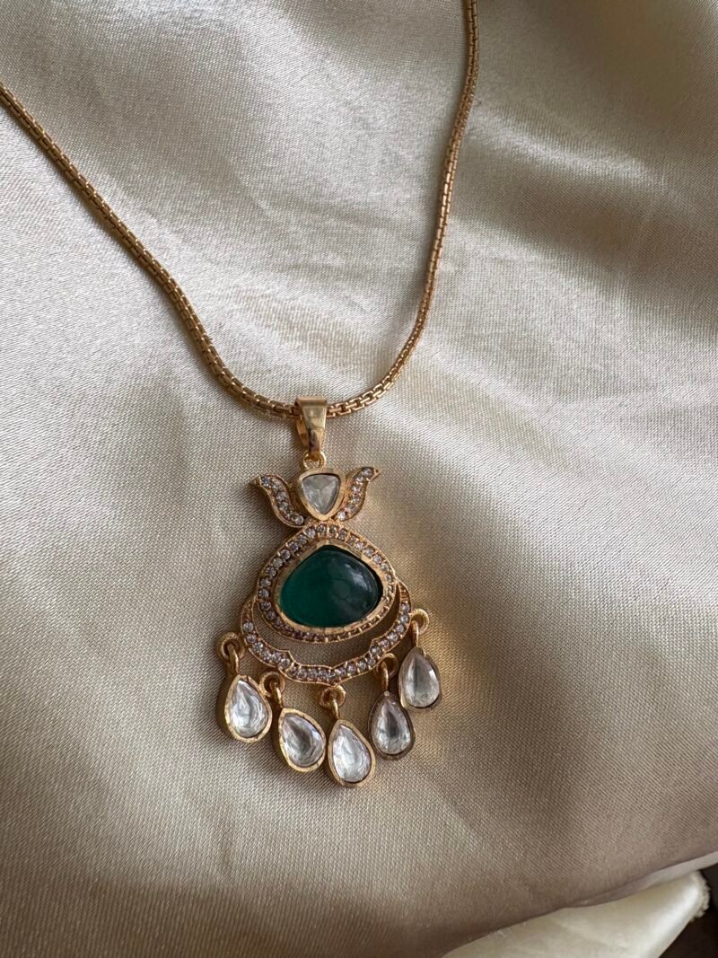Ranchi Pendant Necklace Set - Image 3