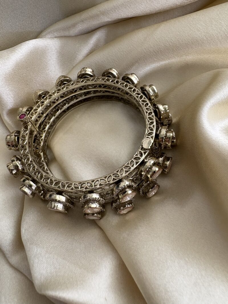 Anura Polki Pacheli Bangles - Image 3