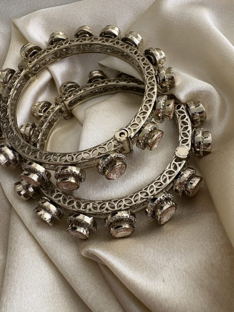 Anura Polki Pacheli Bangles - Image 4