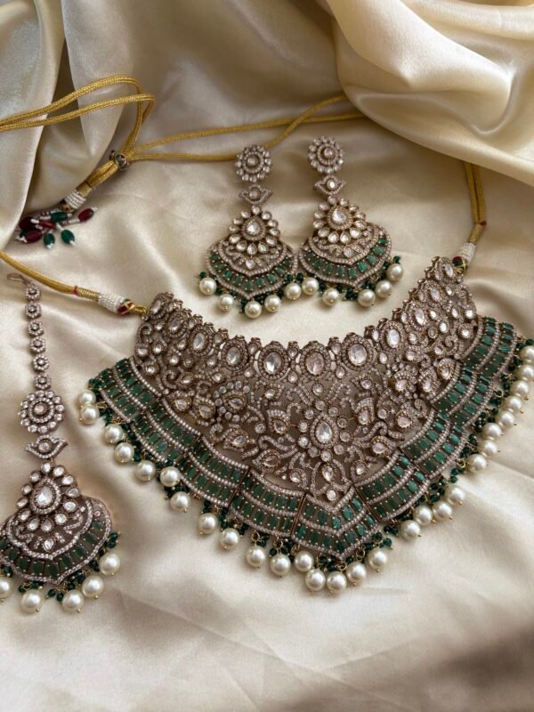 Avnoor Polki Bridal Choker Set