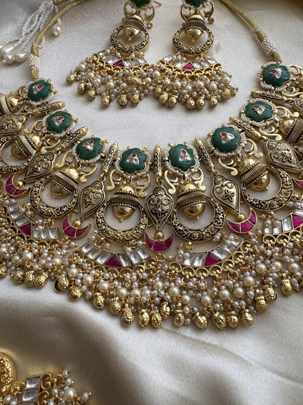 Suvarna Kundan Bridal Necklace Set - Image 2