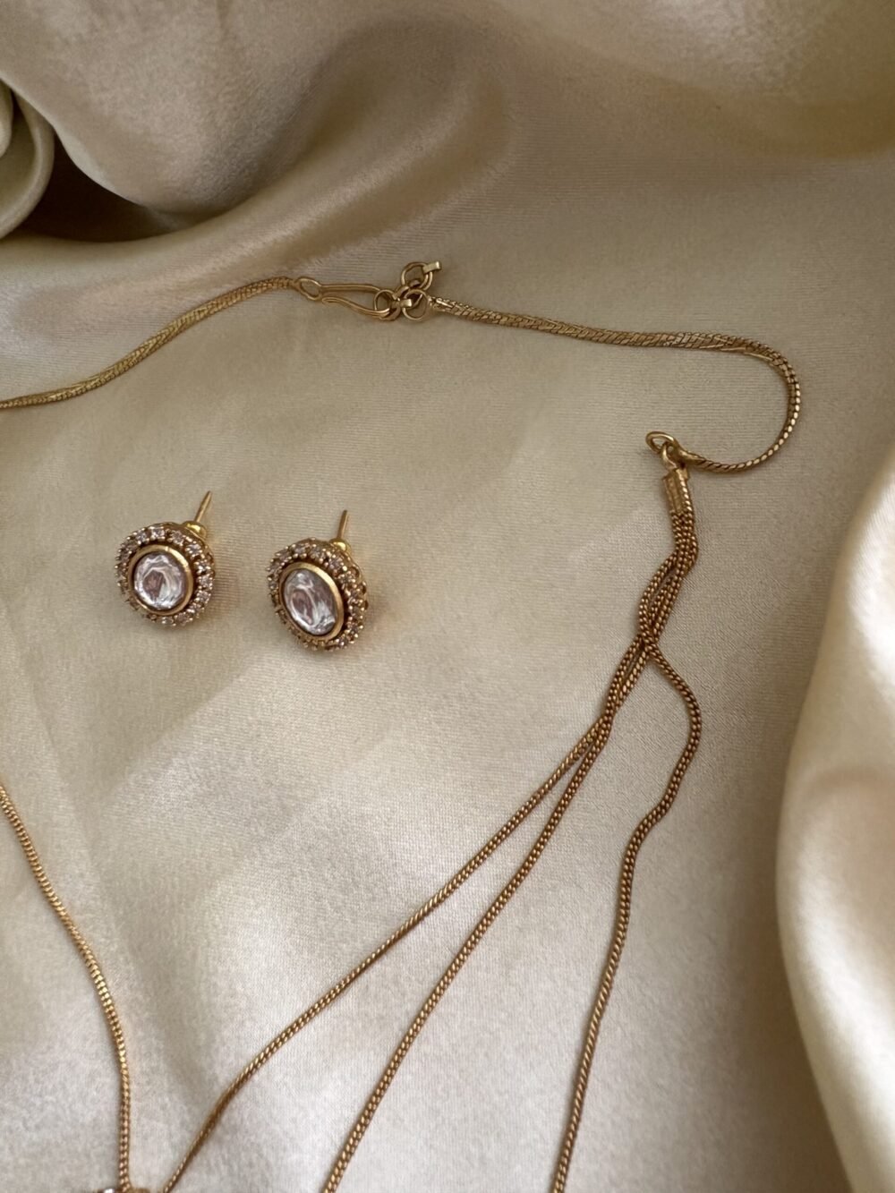 Parna Polki Pendant Necklace Set - Image 5