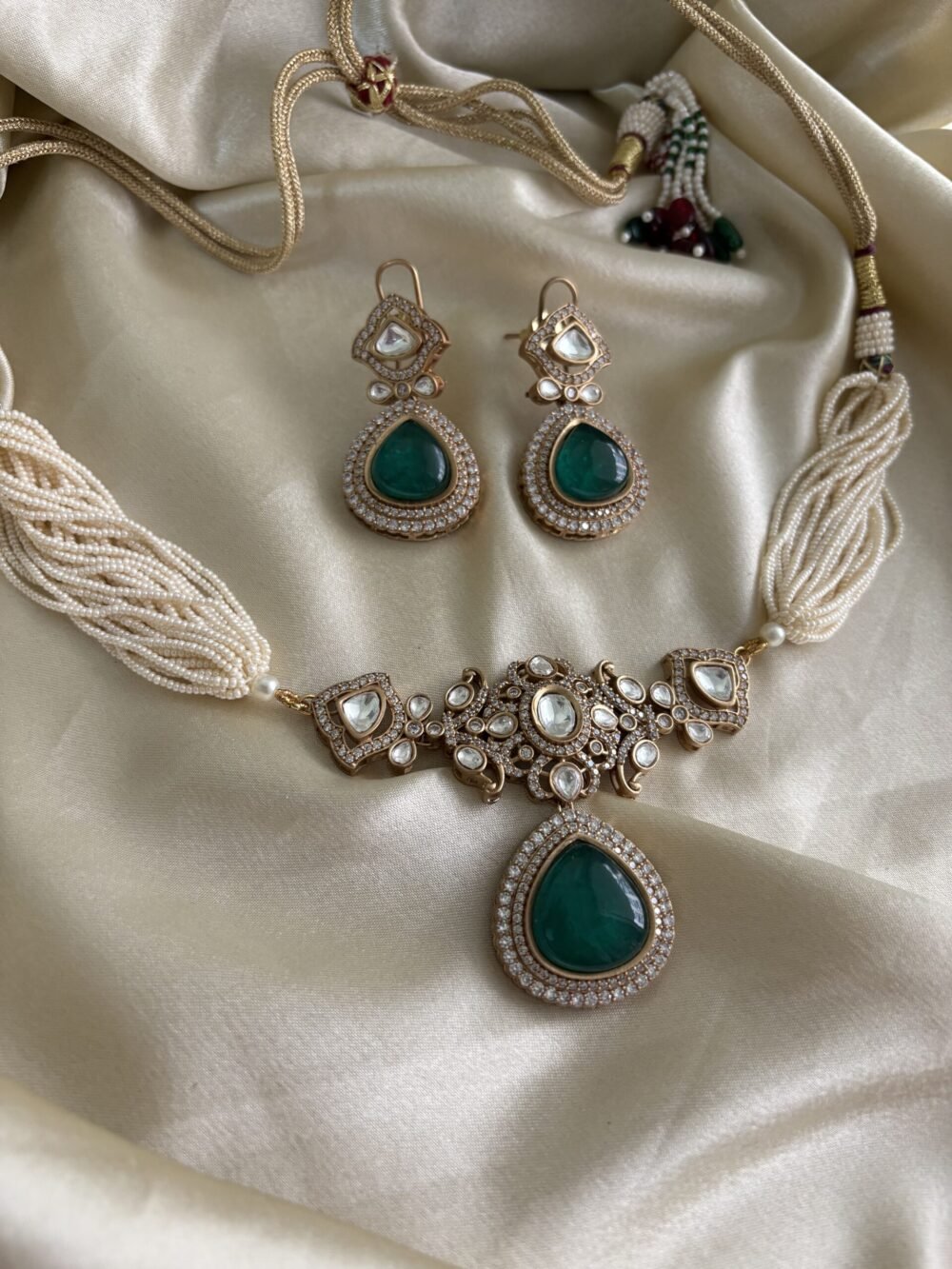 Vedika Polki Choker Set - Image 8