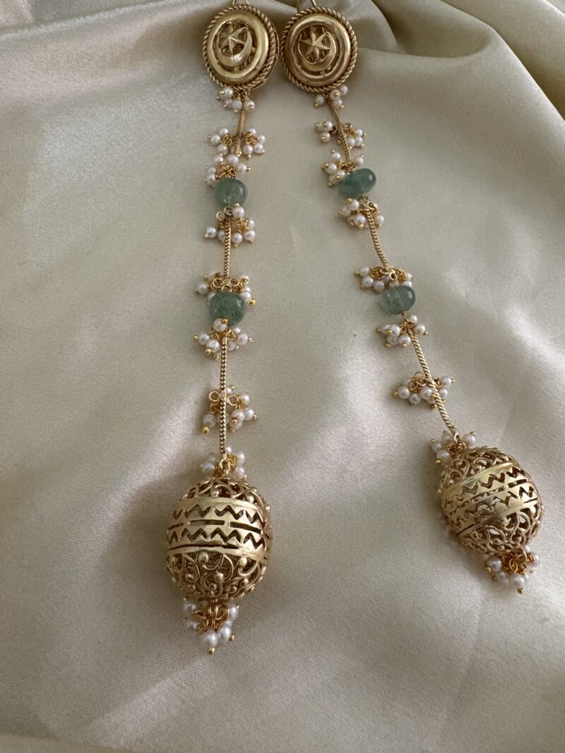 Ishka Earrings - Image 2