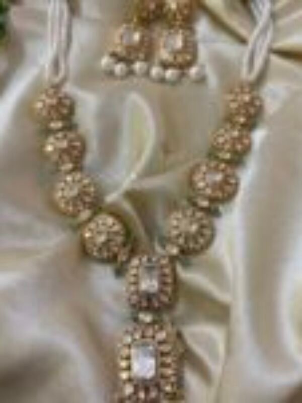 Vishaka Polki Necklace Set