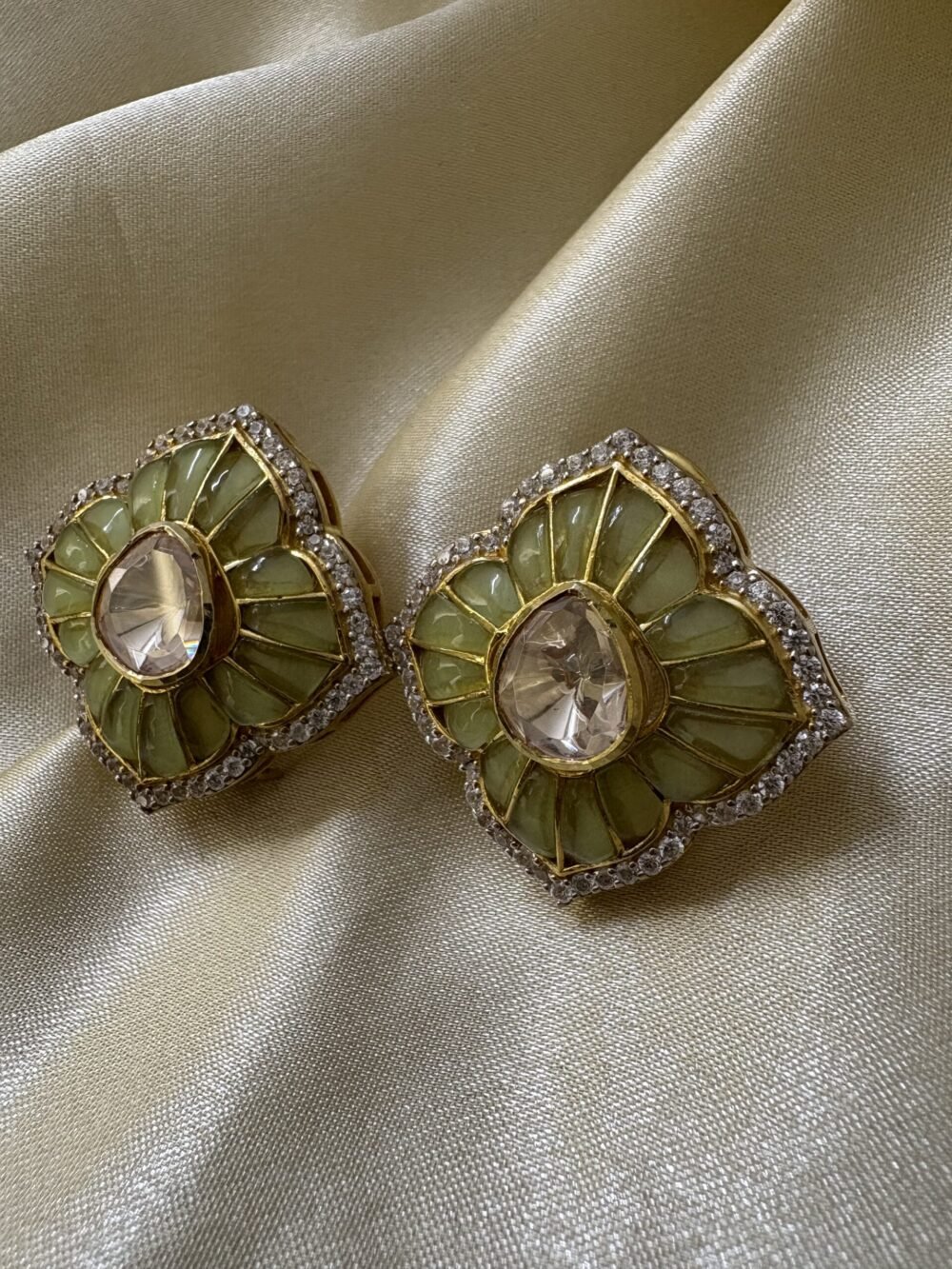 Hena Moissanite Polki Stud Earrings 92.5 Silver - Image 2