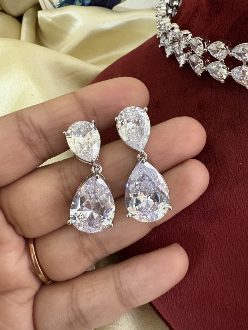 Myra Diamond Hasli Necklace Set - Image 6