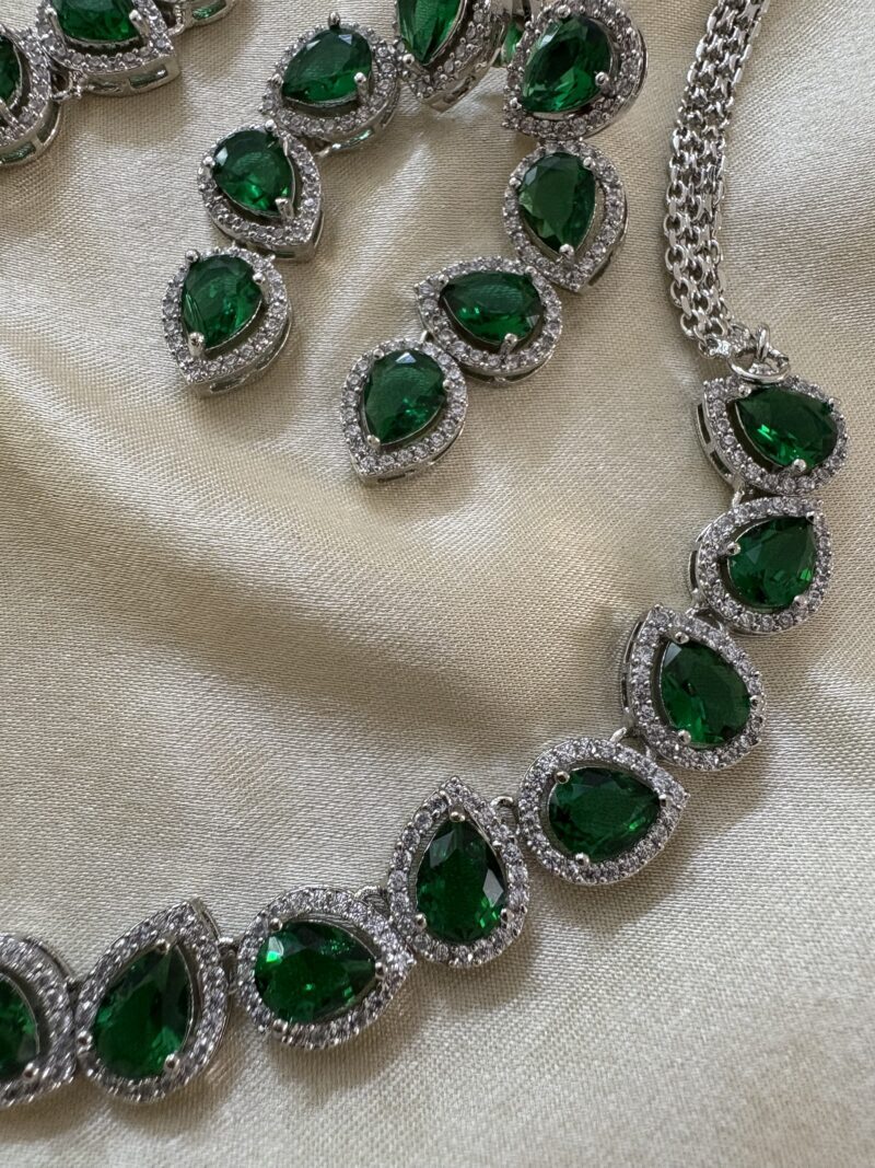 Fern Diamond Necklace Set (Emerald Green) - Image 3
