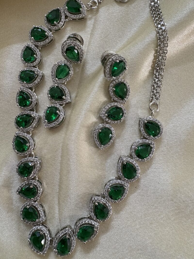 Fern Diamond Necklace Set (Emerald Green) - Image 4