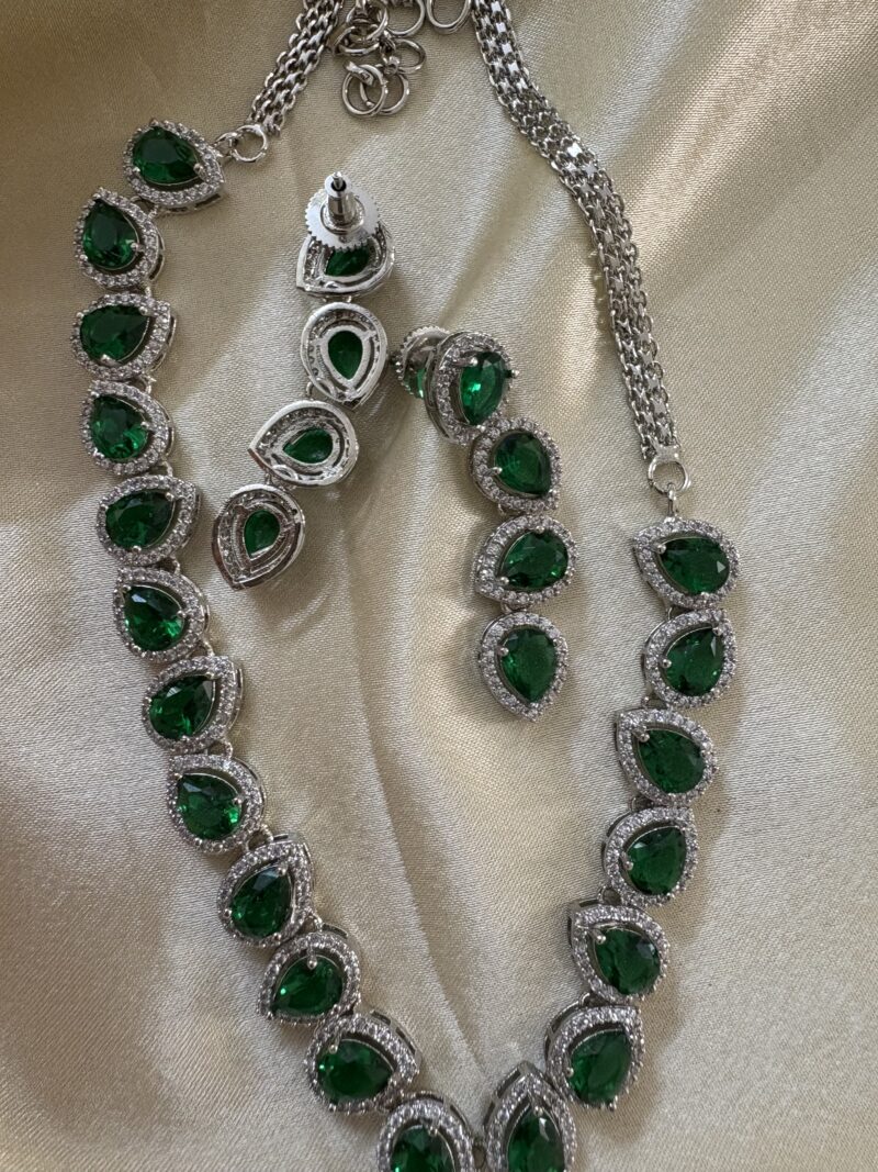 Fern Diamond Necklace Set (Emerald Green) - Image 2