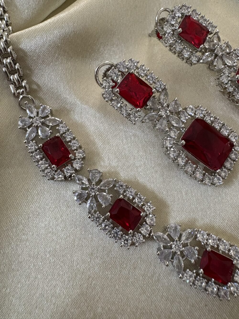 Rubyrose Diamond Pendant Necklace Set - Image 3