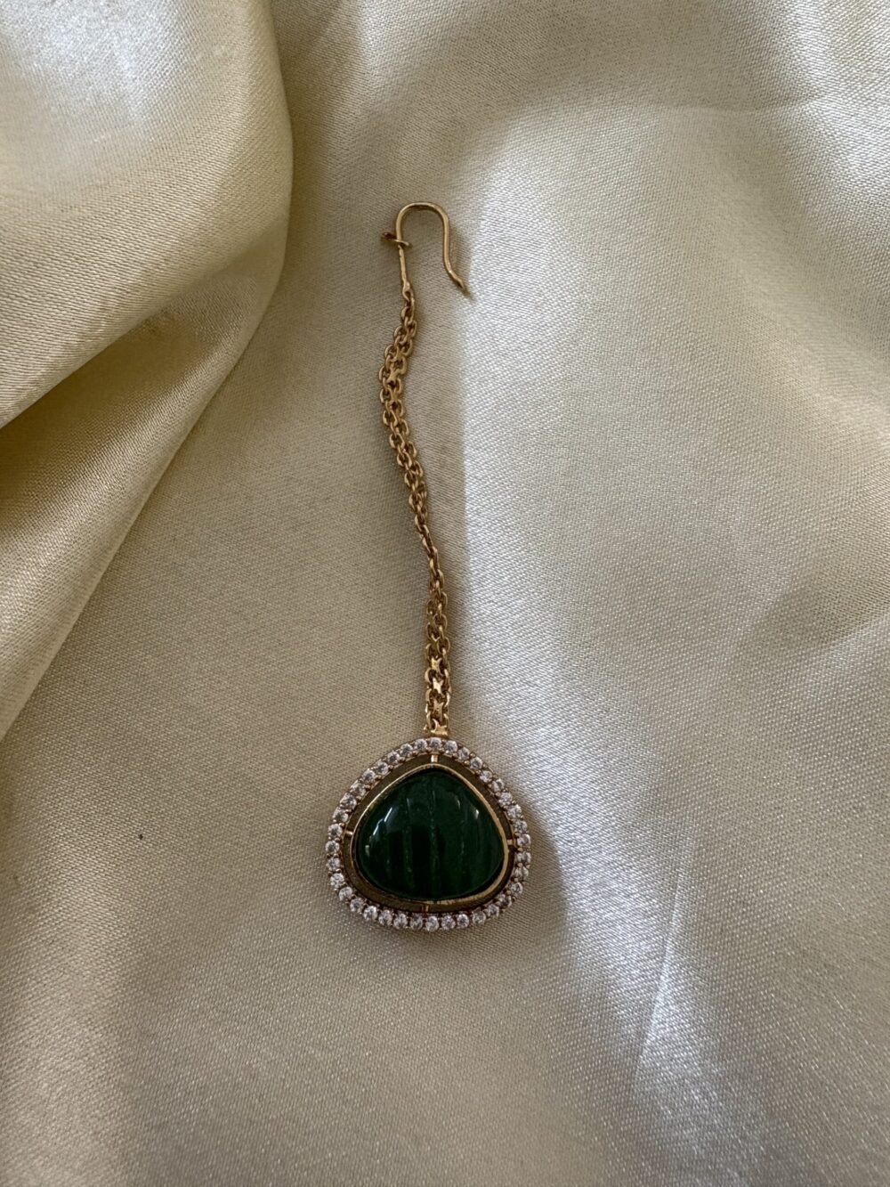 Abib Emerald Maangtikka