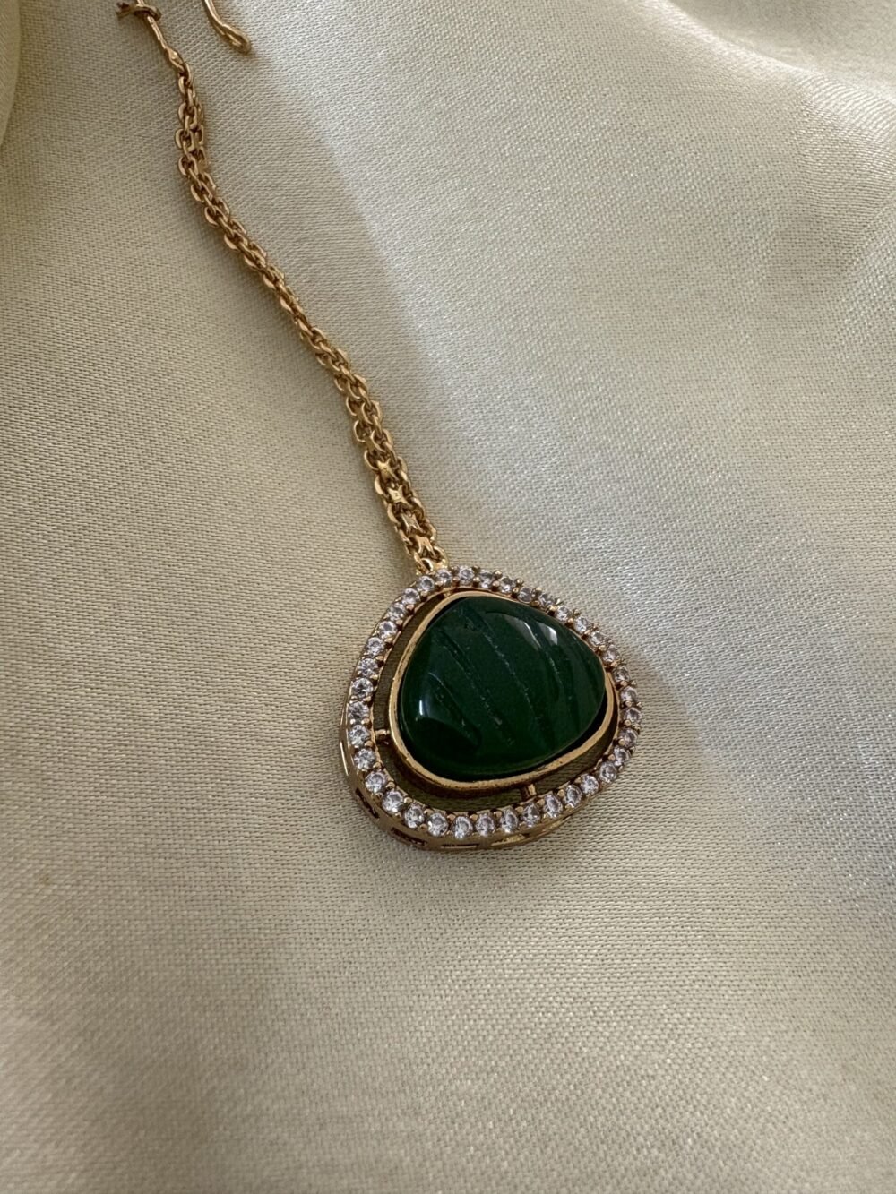 Abib Emerald Maangtikka - Image 3