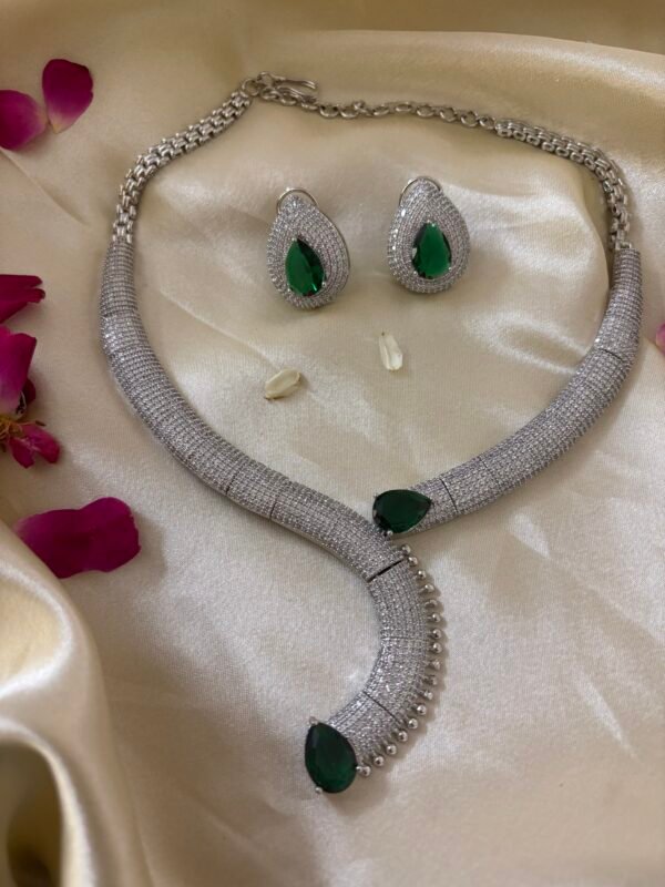 Freya Diamond Necklace Set