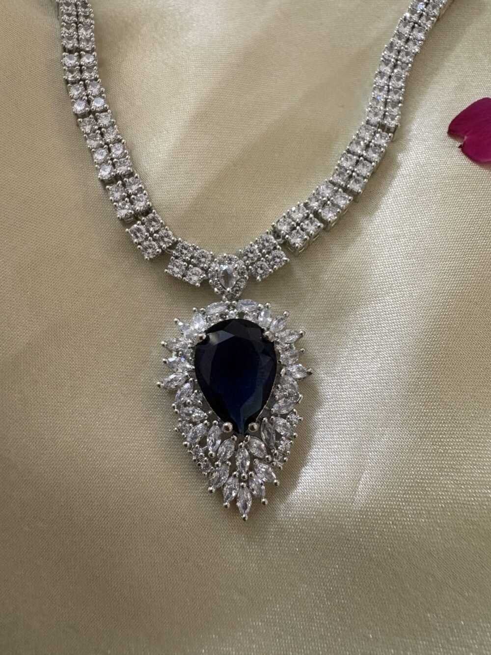 Orla Diamond Pendant Necklace Set (Sapphire) - Image 2