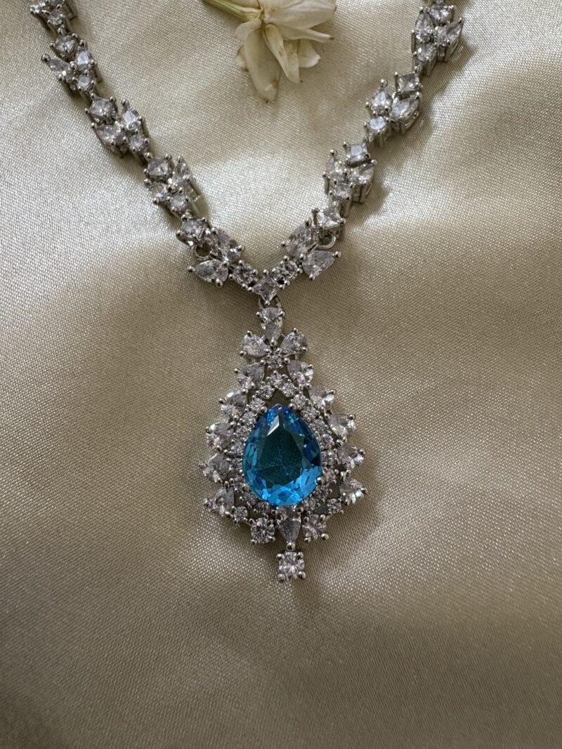 Aquanetta Diamond Pendant Necklace Set - Image 2