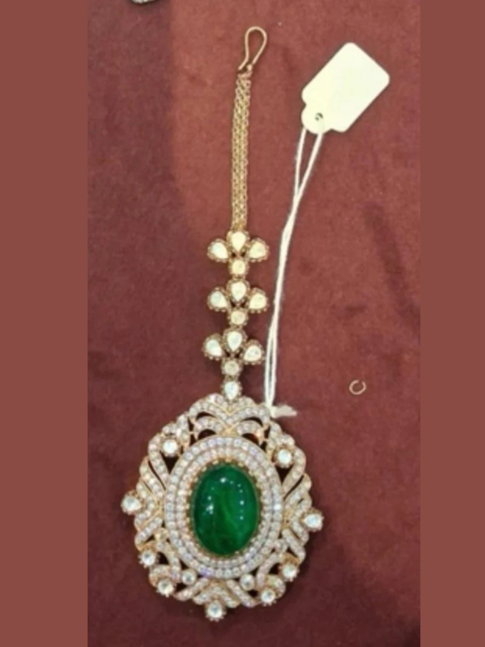 Abib Emerald Maangtikka