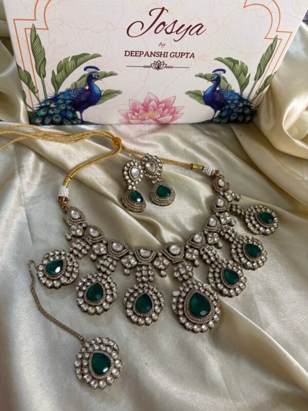 Kaasni Polki Bridal Necklace Set
