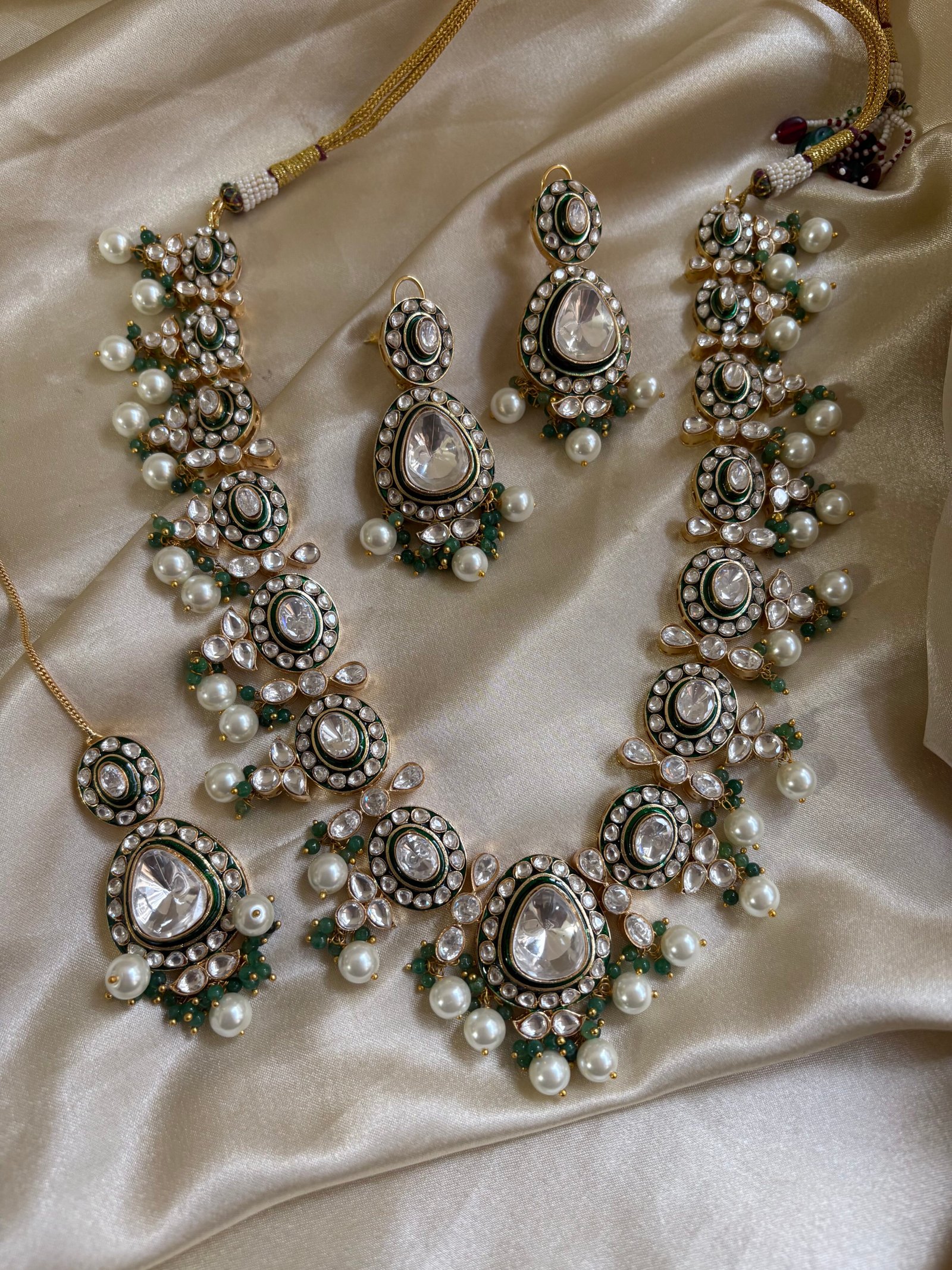 Vanísia Polki Bridal Necklace Set