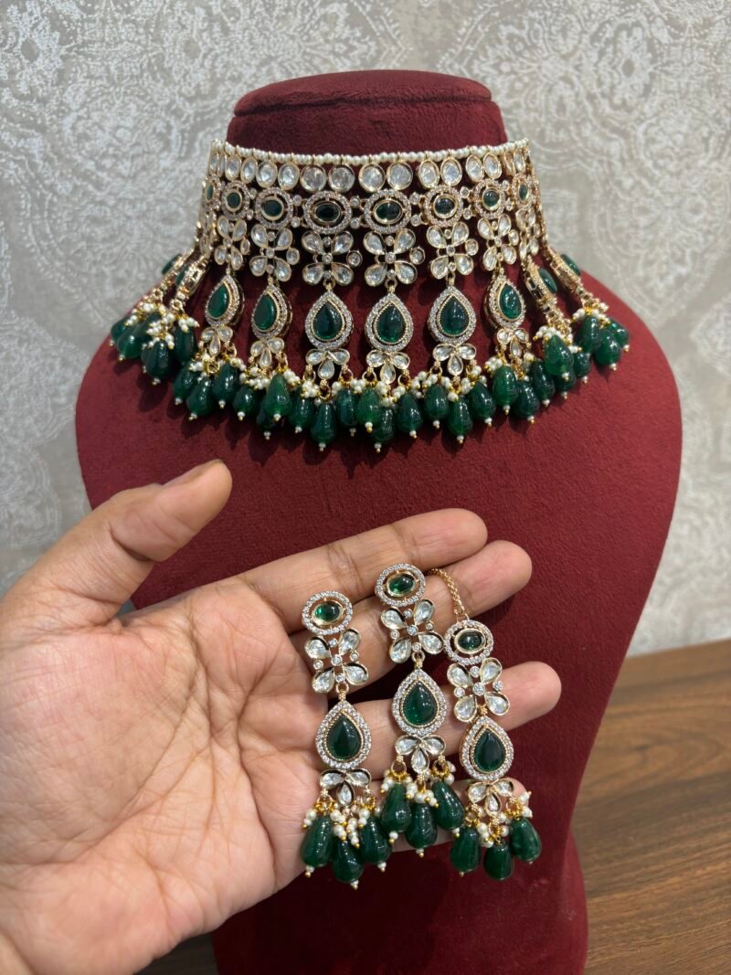Umika Polki Choker Set