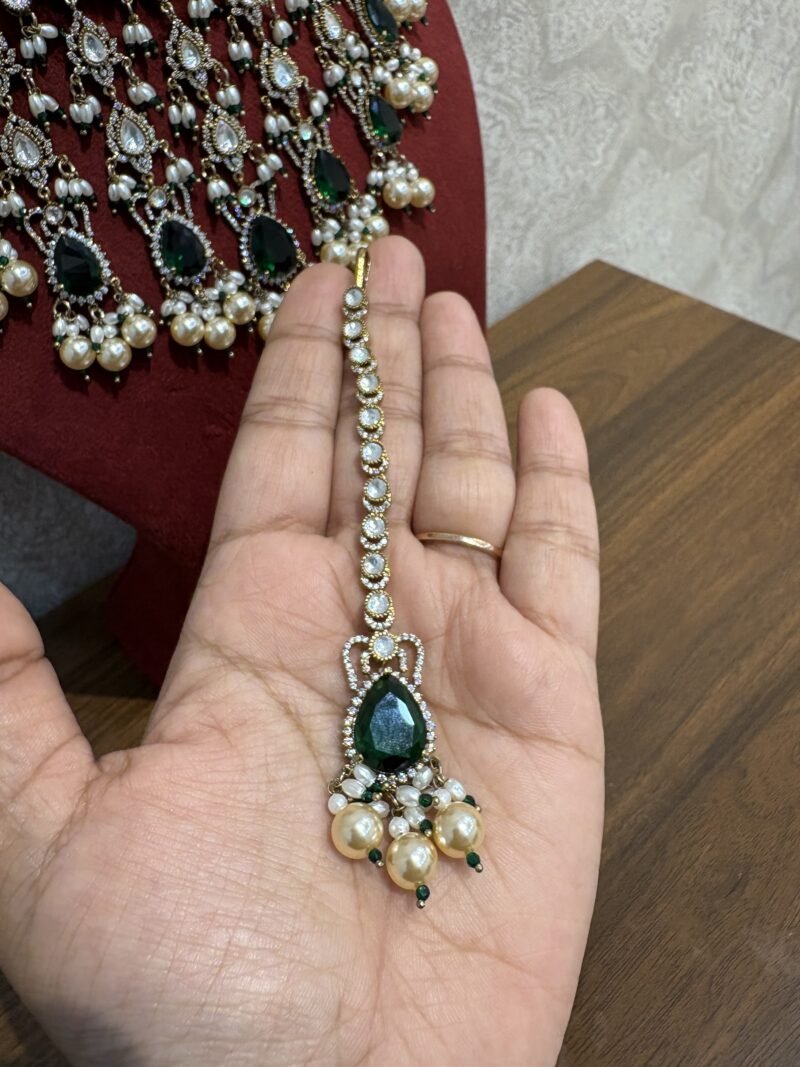Vini Polki Bridal Choker Set - Image 9