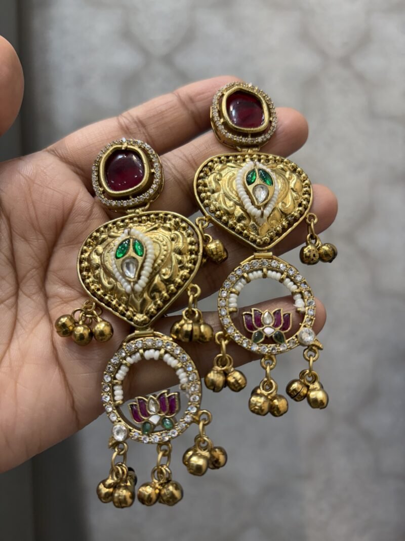 Komal Fusion Earrings - Image 6
