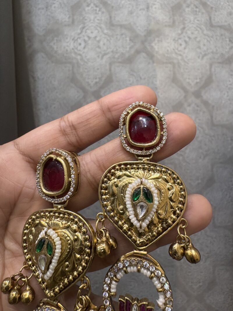 Komal Fusion Earrings - Image 4