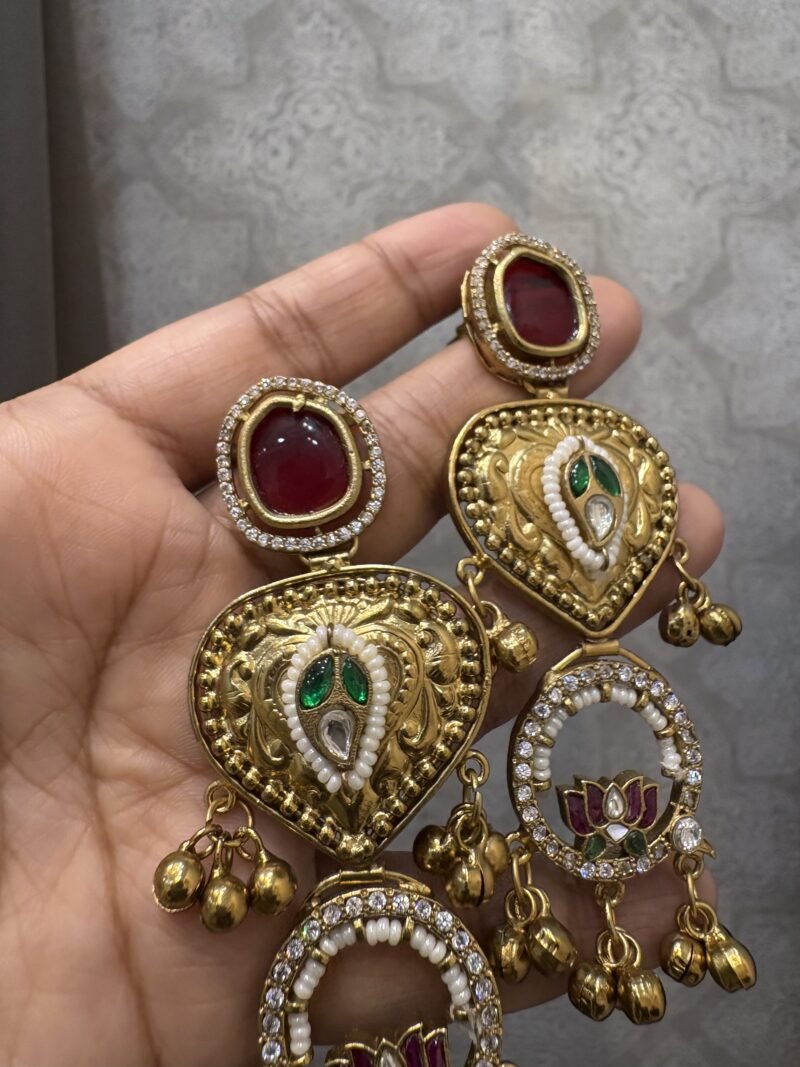 Komal Fusion Earrings - Image 5