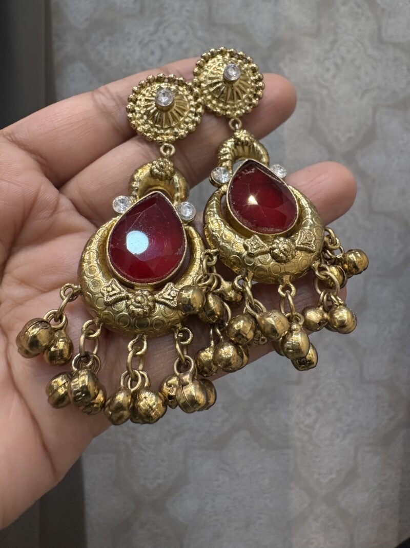 Kanika Fusion Earrings - Image 4