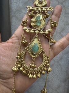 Unnati Oversized Fusion Earrings - Image 5