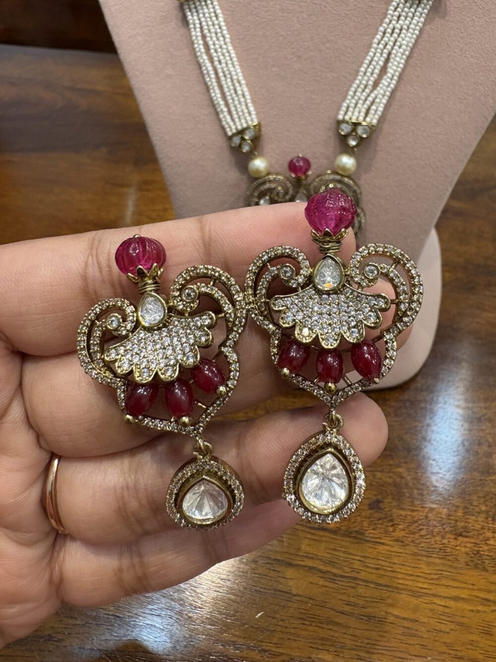 Twisha Pendant Necklace Set - Image 5